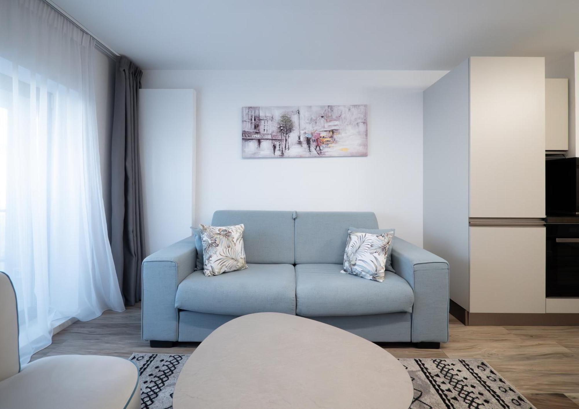 Novos Luxury Suites Bucureşti Ngoại thất bức ảnh