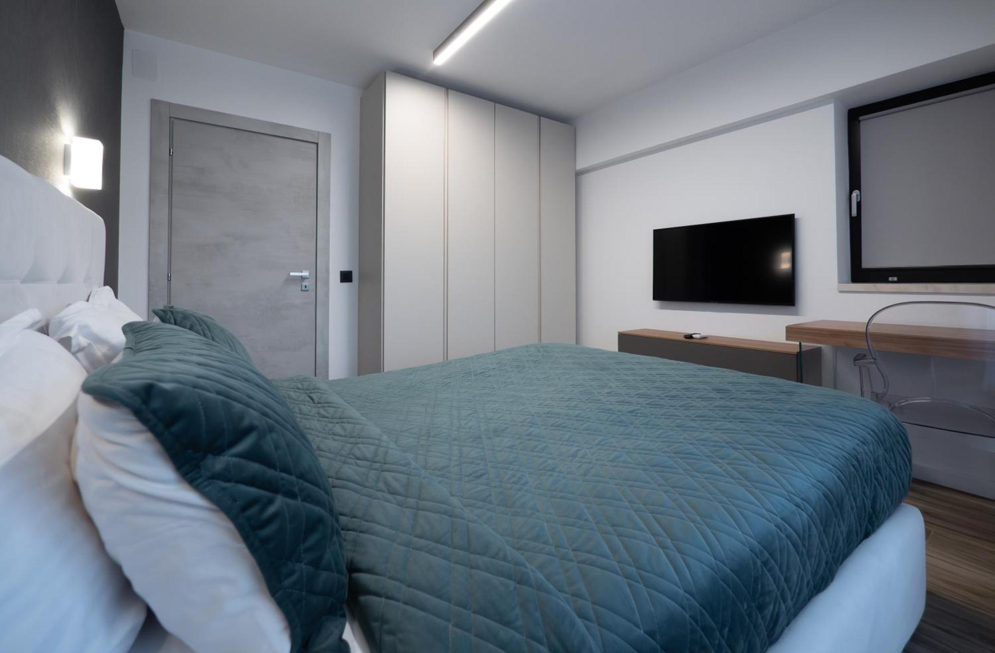 Novos Luxury Suites Bucureşti Ngoại thất bức ảnh