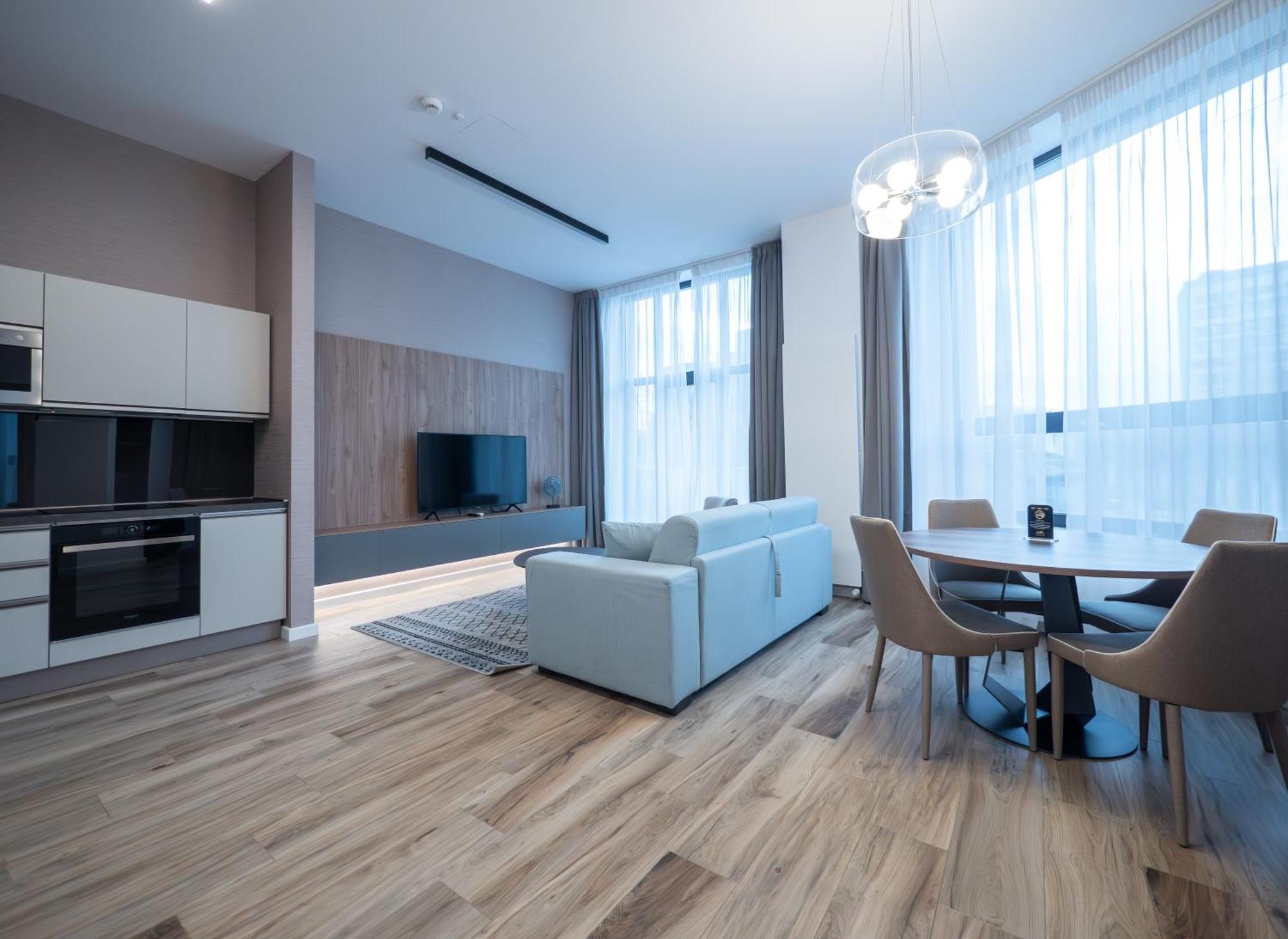 Novos Luxury Suites Bucureşti Ngoại thất bức ảnh